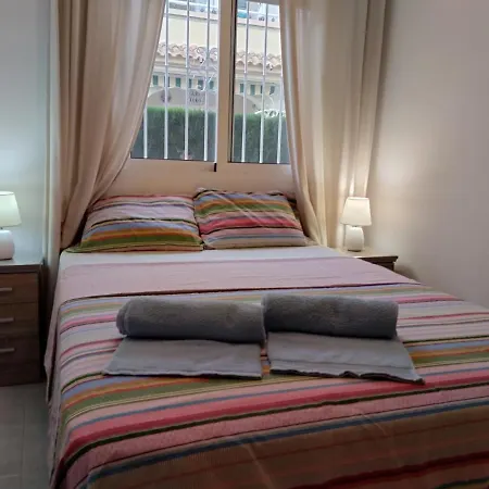 Itaca Street Bungalow Semesterbostad Torrevieja