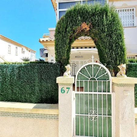 Itaca Street Bungalow Semesterbostad Torrevieja